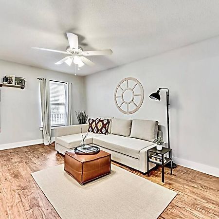 New - Near Deep Ellum + Downtown Dallas Flat Extérieur photo